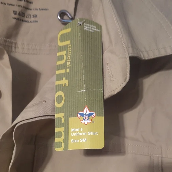 Men's Casual Tan Button Down Shirt - Picture 2 of 4